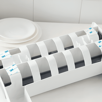 Wall-Mounted Wrap Cutter And Paper Towel Rack